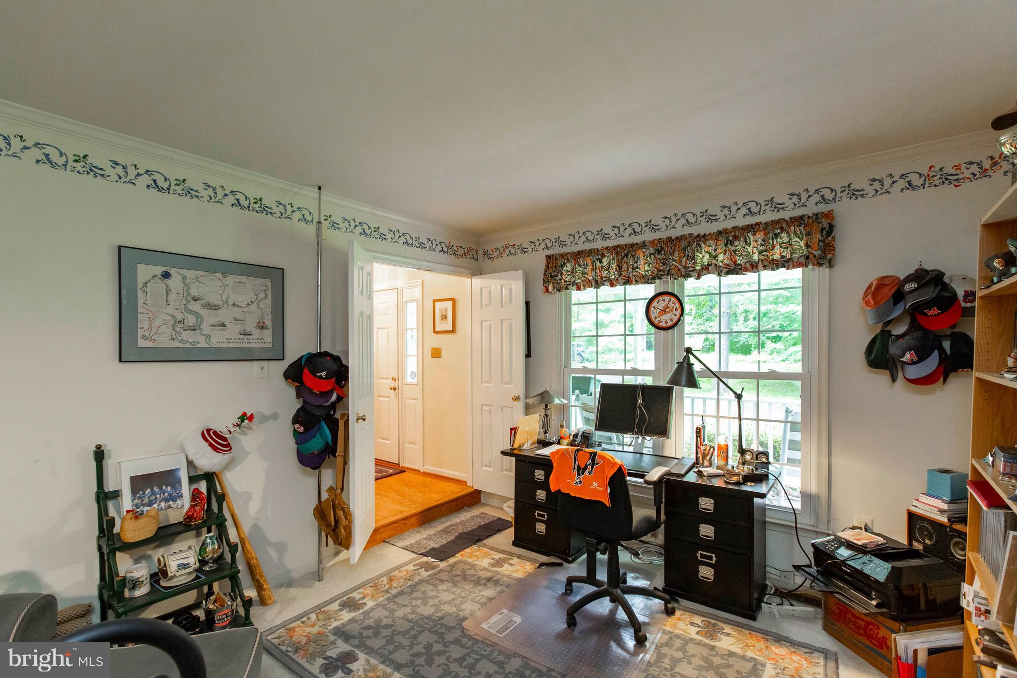 145 Bonifant Road Silver Spring, MD 20905 - Photo 12 of 29 Interior (General)