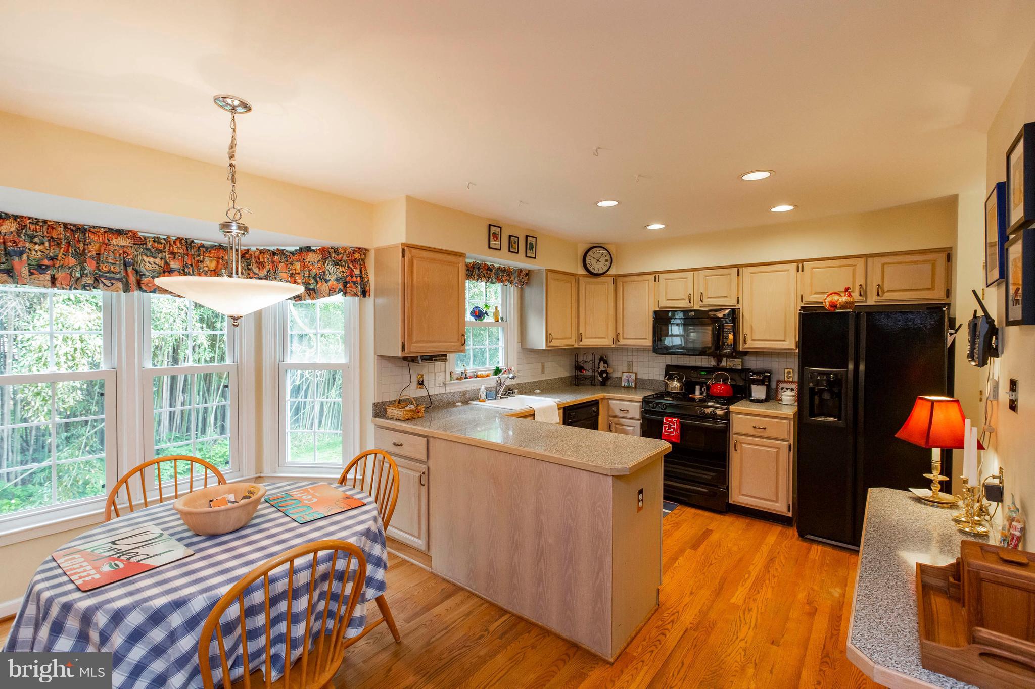 145 Bonifant Road Silver Spring, MD 20905 - Photo 9 of 29 Kitchen