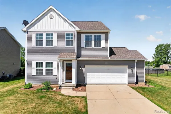 $449,900 | 3524 Amber Oaks Drive, Howell, MI 48855