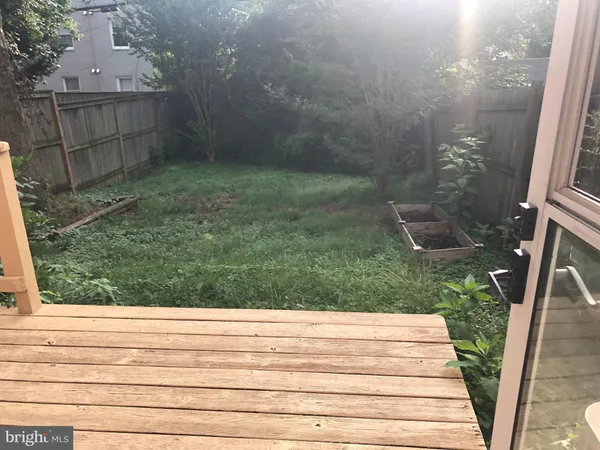 $2,600 | 310 South Veitch Street, Arlington, VA 22204
