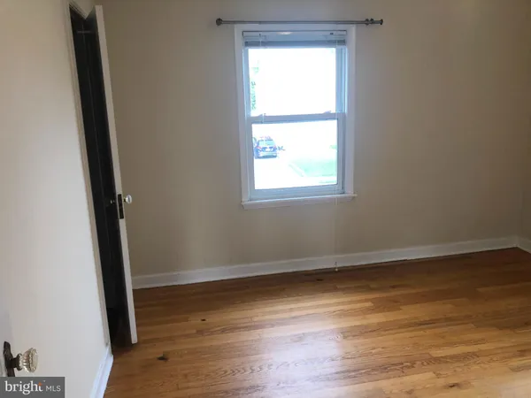 $2,600 | 310 South Veitch Street, Arlington, VA 22204