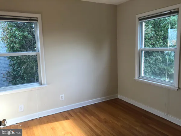 $2,600 | 310 South Veitch Street, Arlington, VA 22204