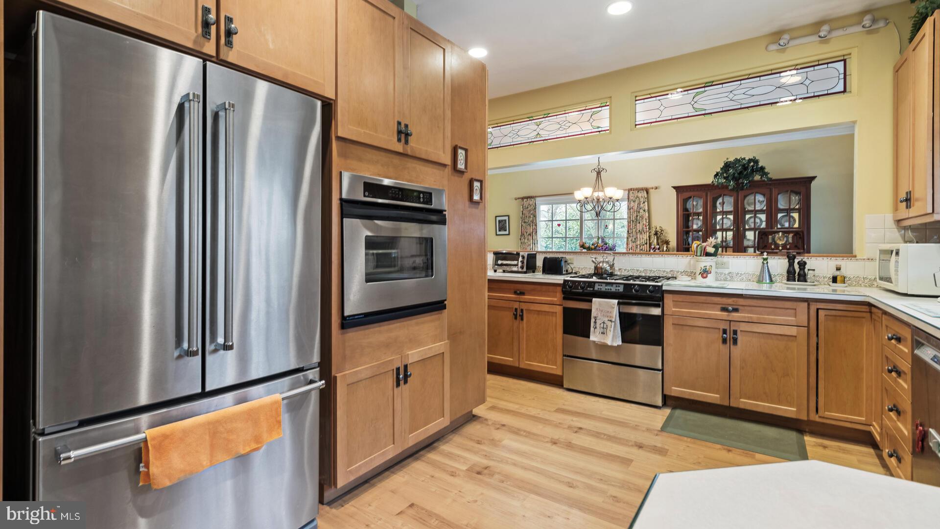 440 South Main Street Hightstown, NJ 08520 - Photo 9 of 43