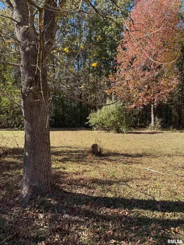 $220,000 | 400-block Edgewood Road, Salem, IL 62881