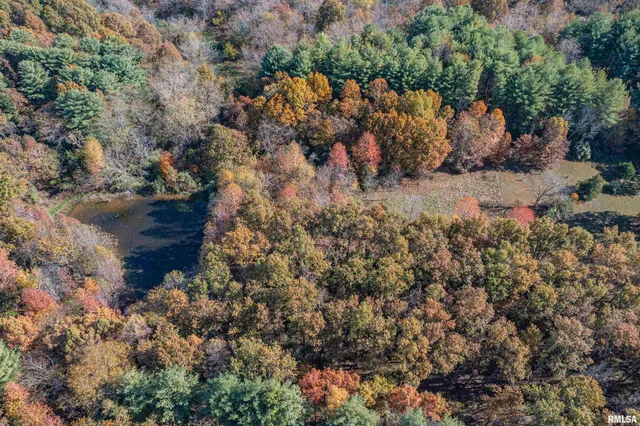 $220,000 | 400-block Edgewood Road, Salem, IL 62881