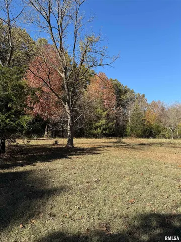 $220,000 | 400-block Edgewood Road, Salem, IL 62881