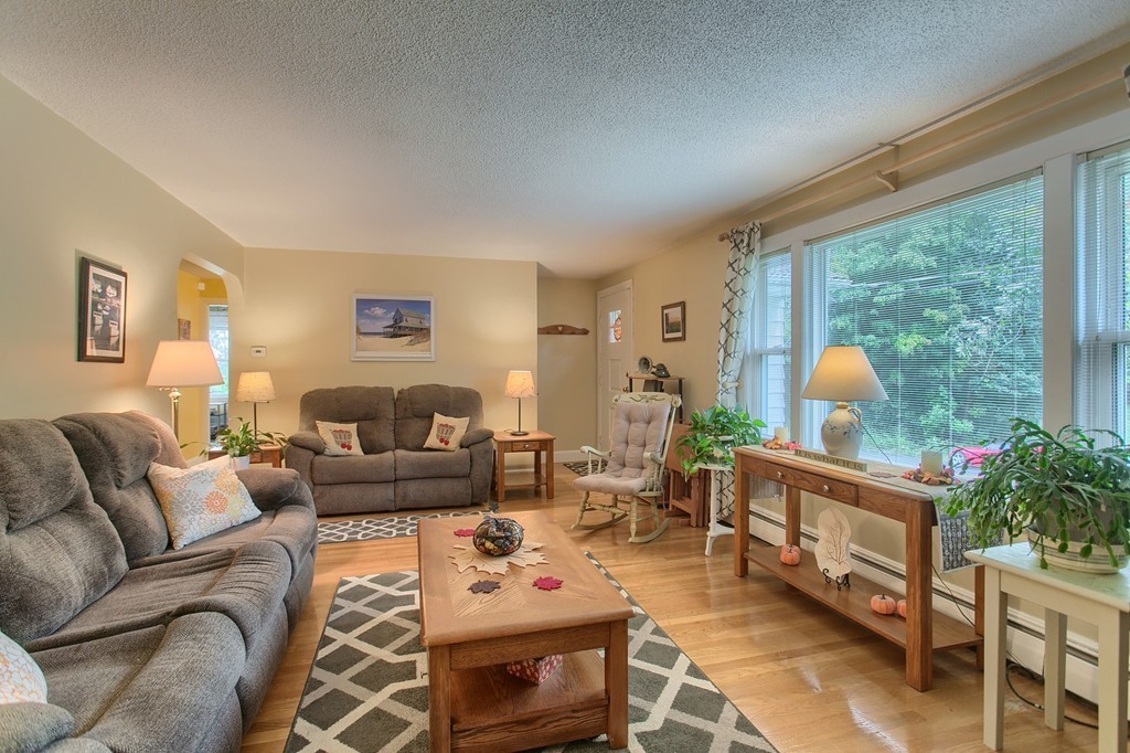 772 Trull Road Tewksbury, MA 01876 - Photo 11 of 30