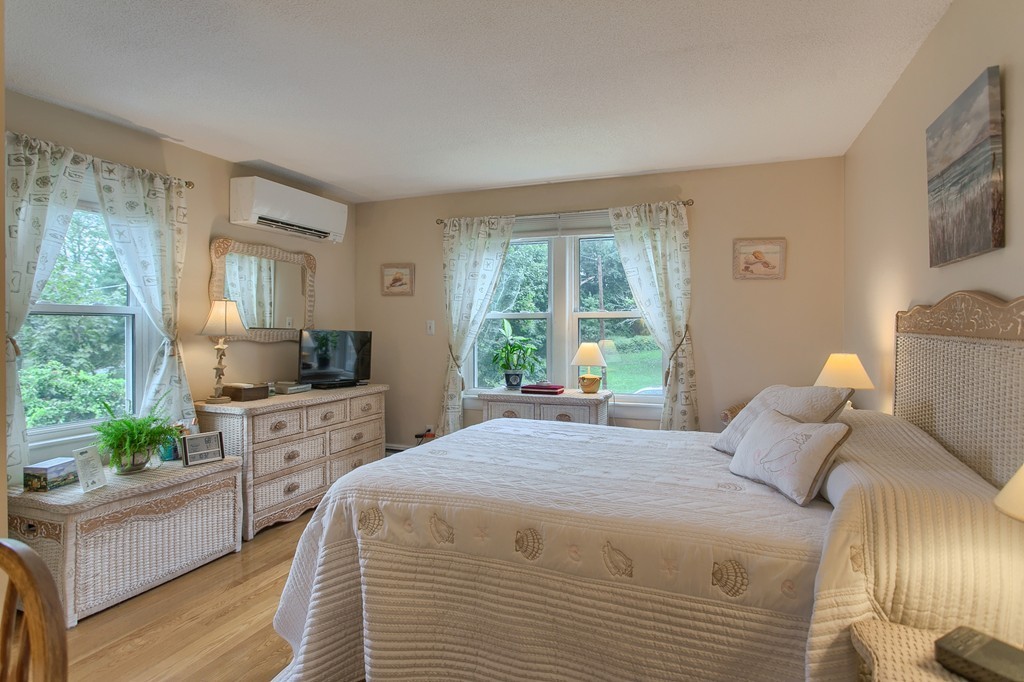 772 Trull Road Tewksbury, MA 01876 - Photo 18 of 30