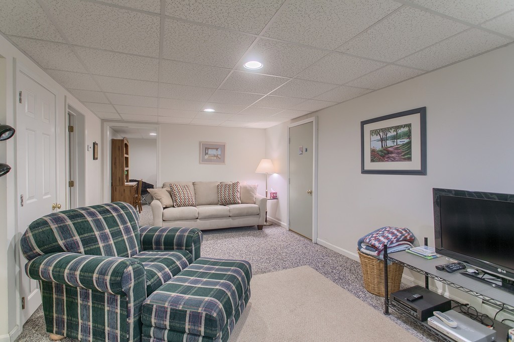 772 Trull Road Tewksbury, MA 01876 - Photo 23 of 30