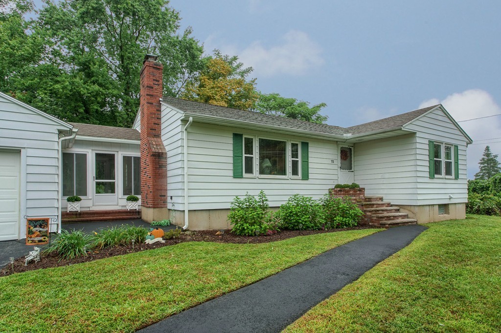 772 Trull Road Tewksbury, MA 01876 - Photo 3 of 30