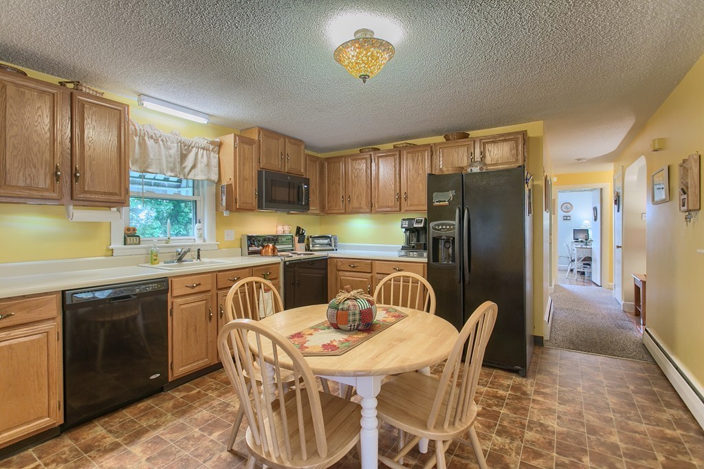 772 Trull Road Tewksbury, MA 01876 - Photo 6 of 30