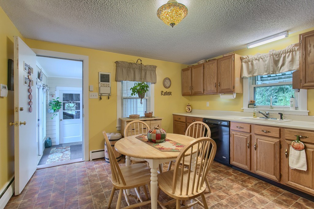 772 Trull Road Tewksbury, MA 01876 - Photo 8 of 30