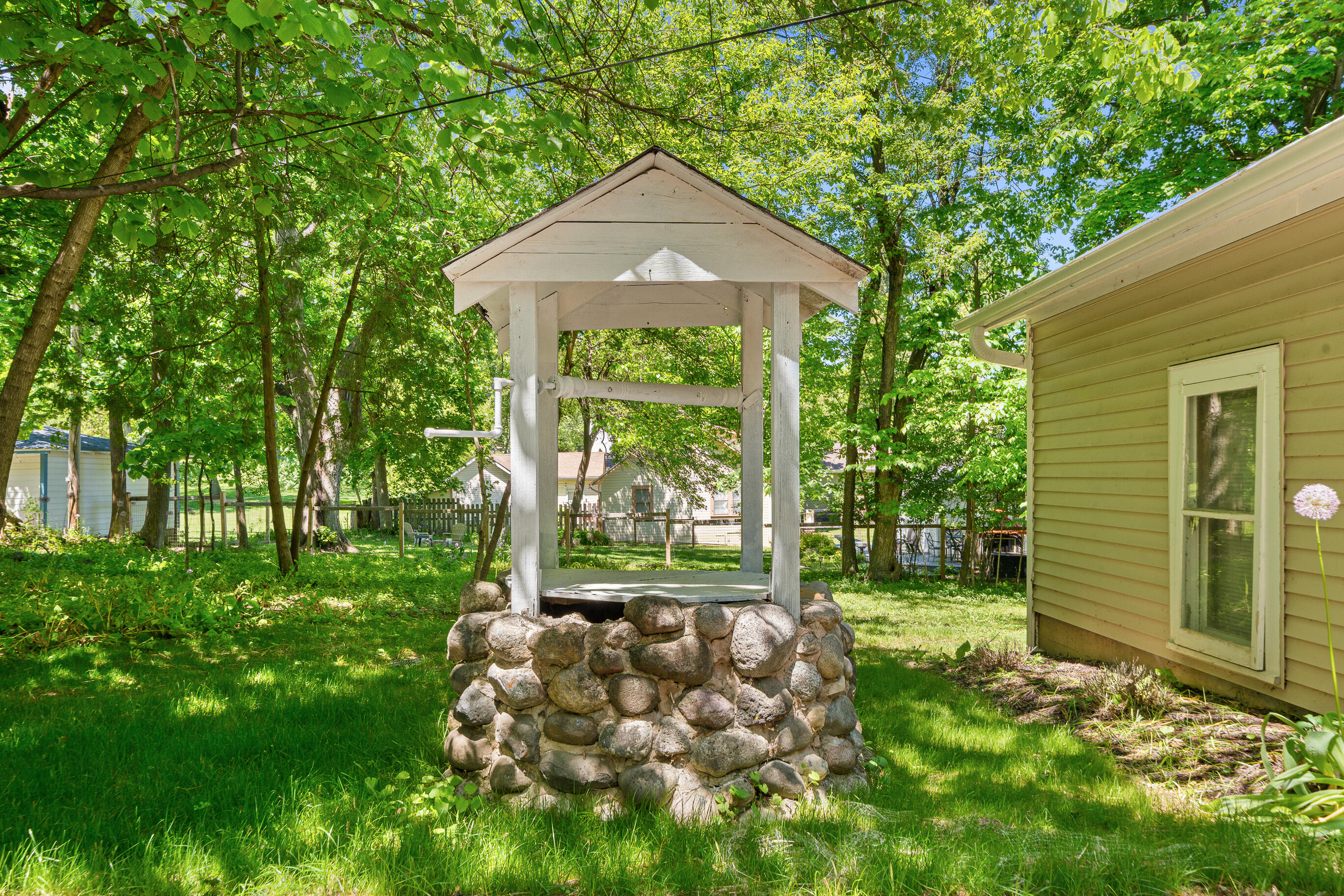 76 Orchard Street Williams Bay, WI 53191 - Photo 32 of 38 76 Orchard St - Spring-23
