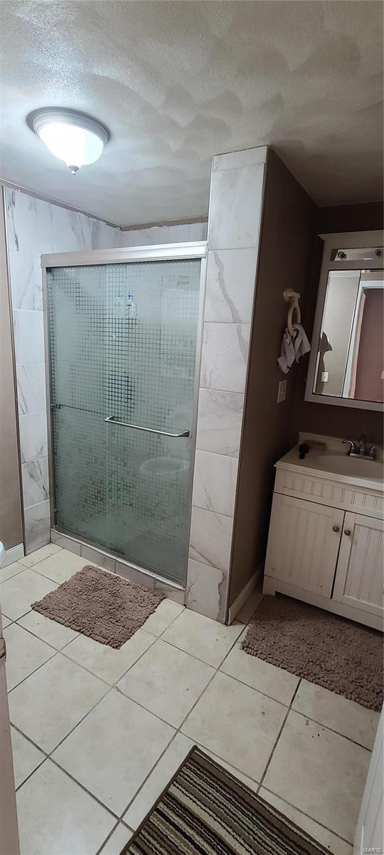 1402 Lemon Street Highland, IL 62249 - Photo 13 of 31 Gallery Image 13
