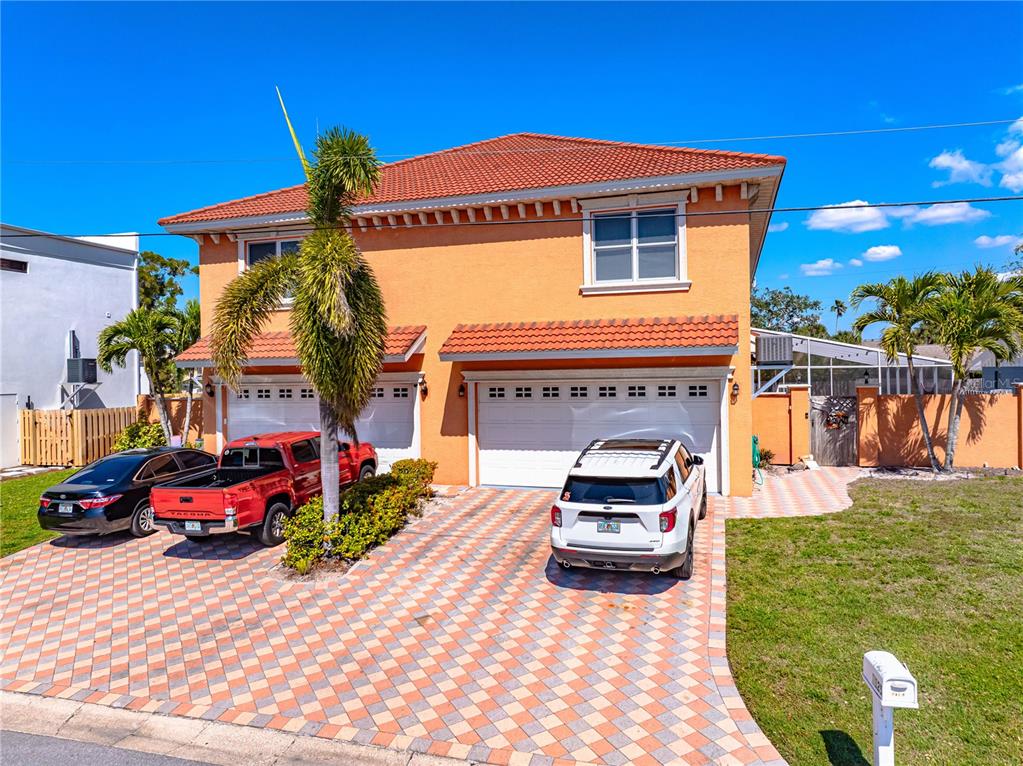 2119 Montclair Drive Unit 2119 2125  