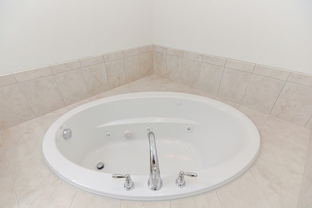 7 Morgan Drive, Unit 203 Natick, MA 01760 - Photo 20 of 30