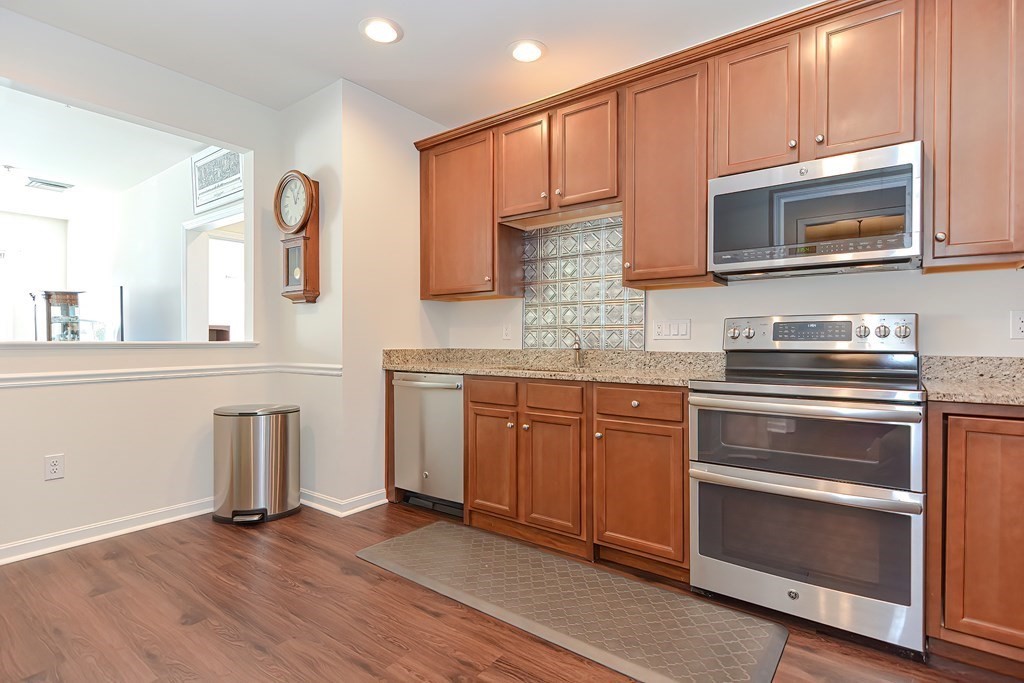 7 Morgan Drive, Unit 203 Natick, MA 01760 - Photo 3 of 30