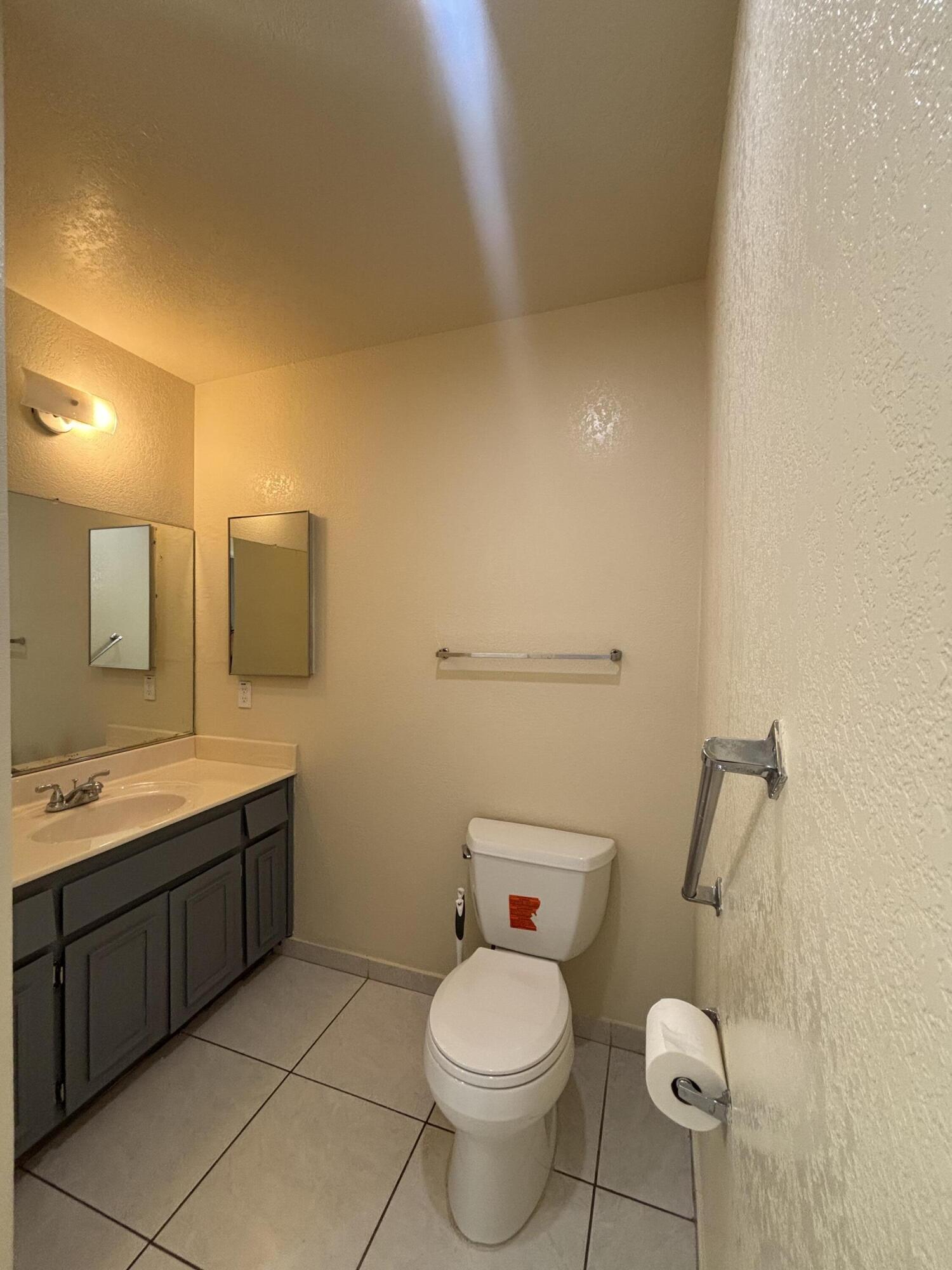 69145 Baristo Road Cathedral City, CA 92234 - Photo 4 of 6 IMG_3167