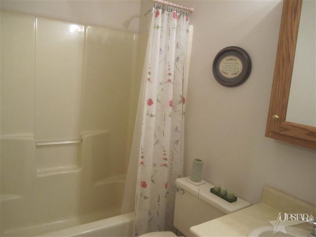 4131 West Wallen Road Fort Wayne, IN 46818 - Photo 16 of 28 Gallery Image 16
