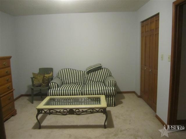 4131 West Wallen Road Fort Wayne, IN 46818 - Photo 18 of 28 Gallery Image 18
