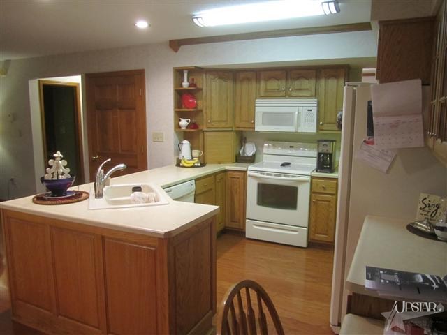 4131 West Wallen Road Fort Wayne, IN 46818 - Photo 4 of 28 Gallery Image 4