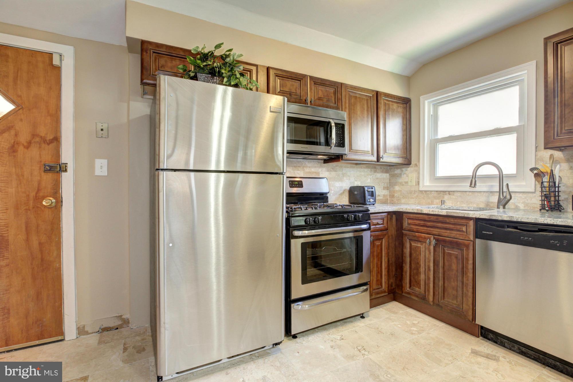 12827 Flack Street Silver Spring, MD 20906 - Photo 10 of 28 Kitchen