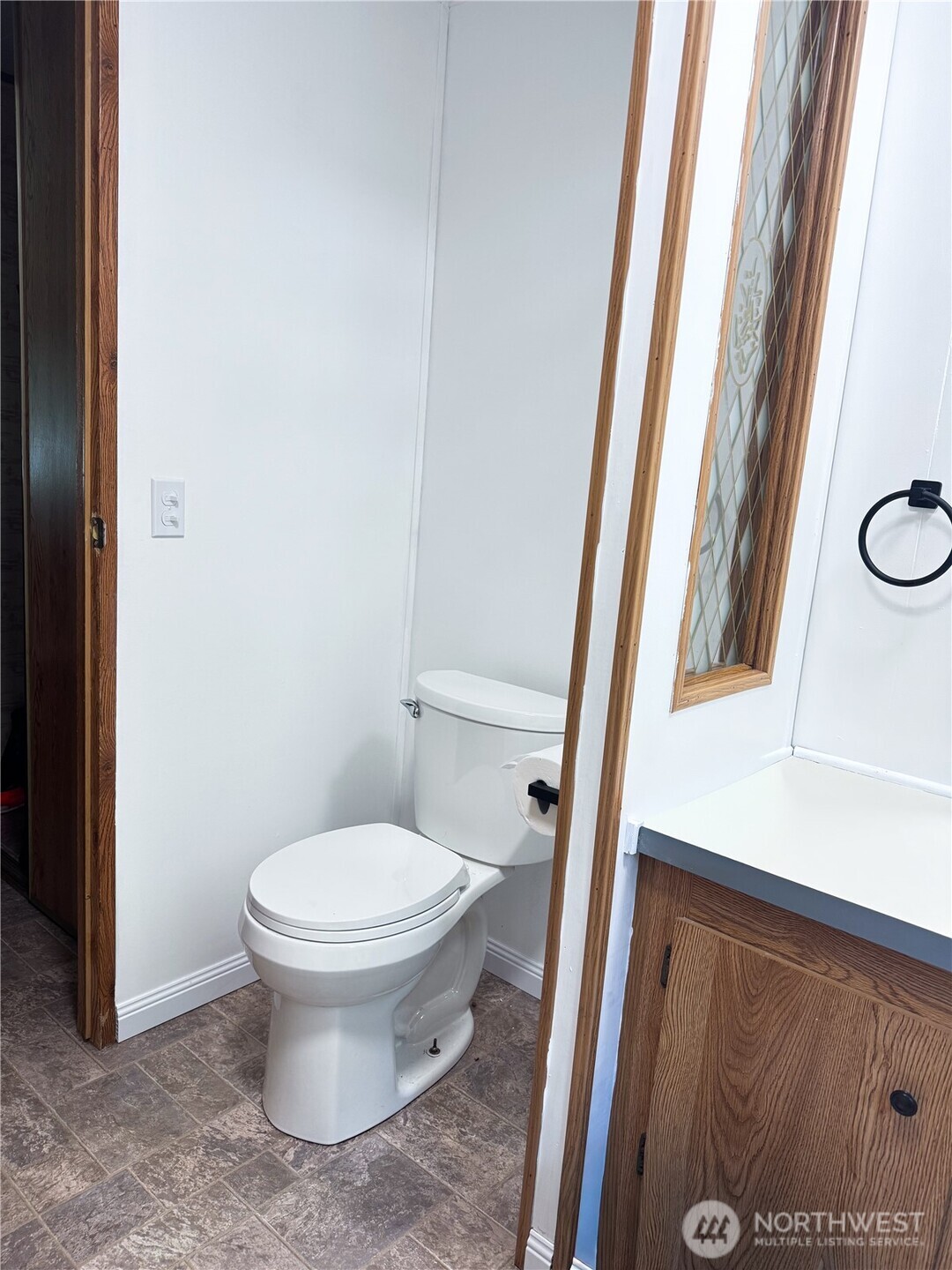 521 Northeast Larson Lake Road Belfair, WA 98528 - Photo 16 of 35