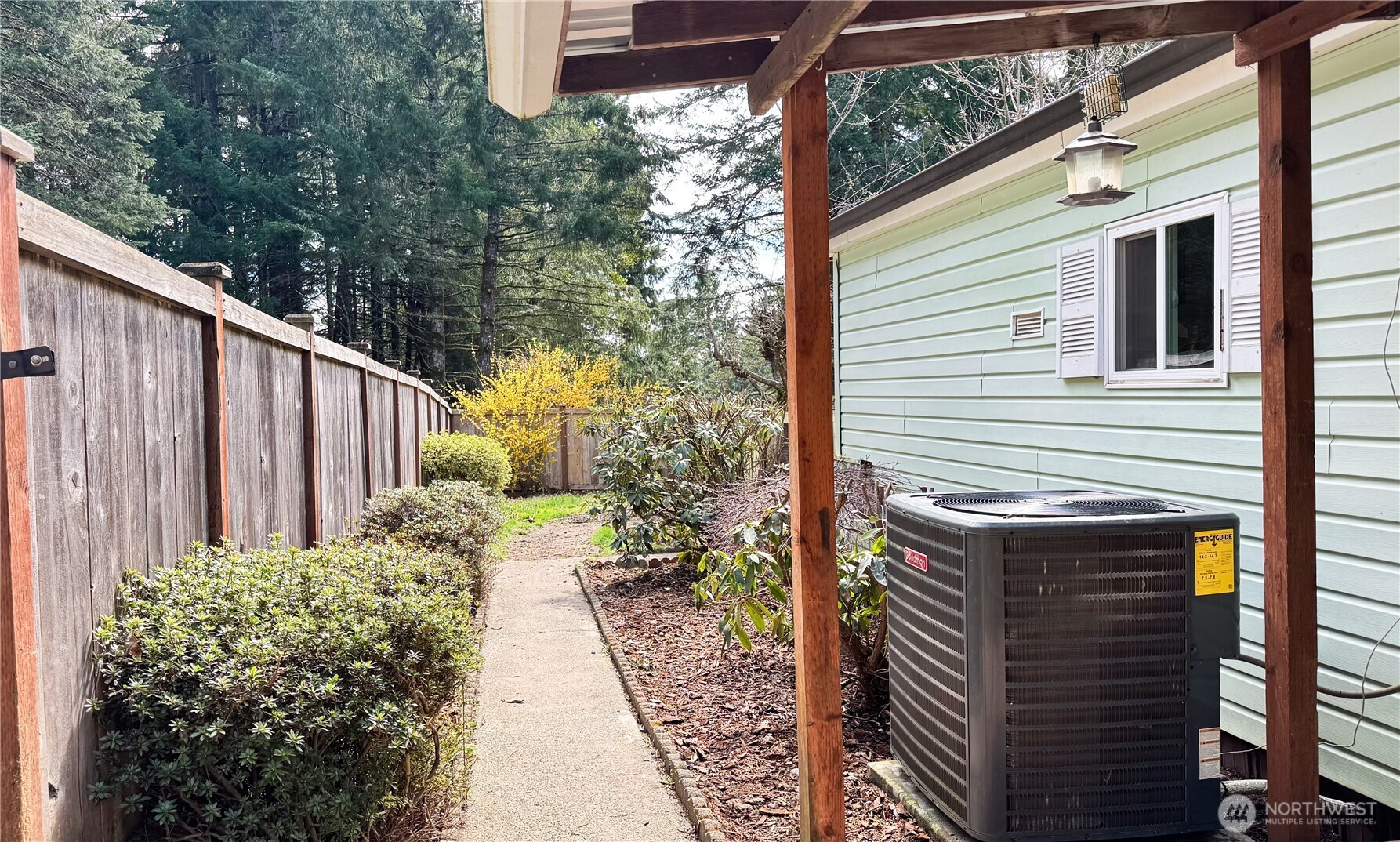 521 Northeast Larson Lake Road Belfair, WA 98528 - Photo 23 of 35