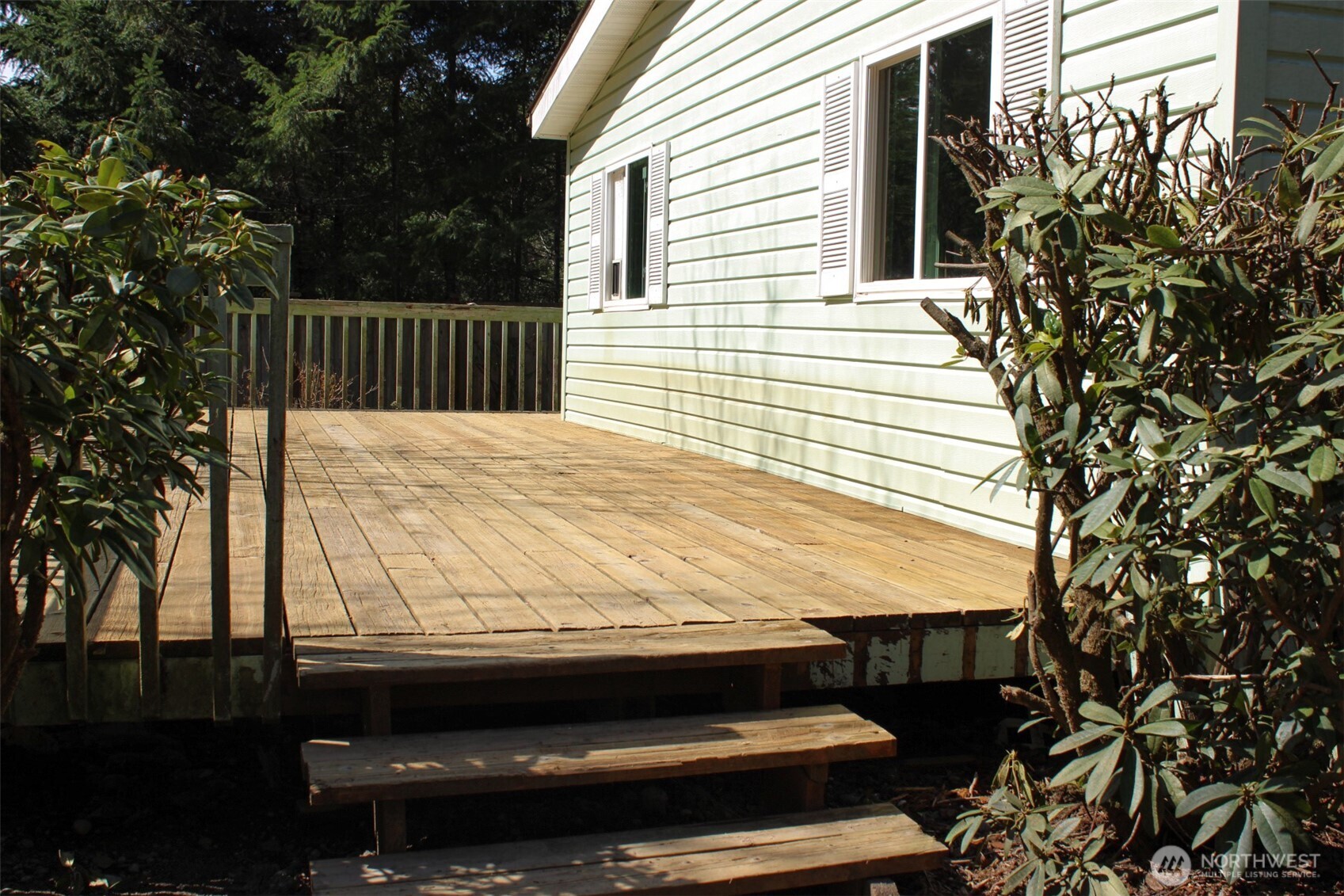 521 Northeast Larson Lake Road Belfair, WA 98528 - Photo 25 of 35