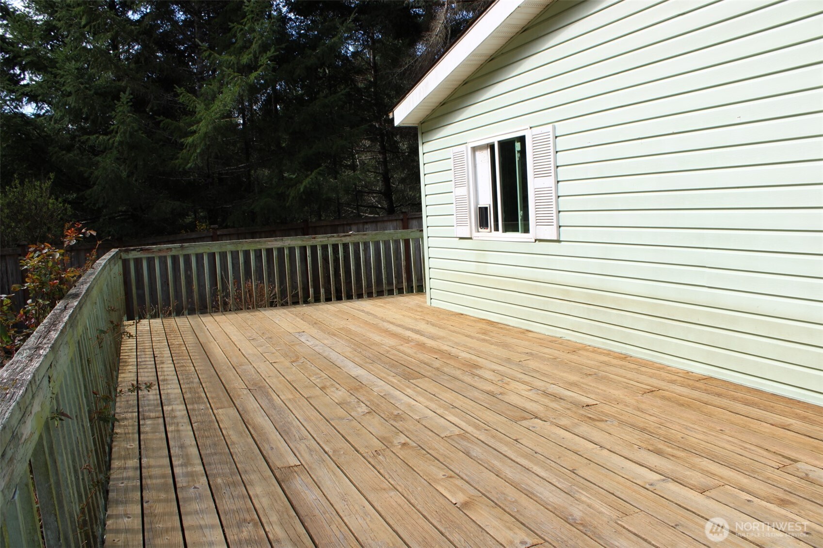 521 Northeast Larson Lake Road Belfair, WA 98528 - Photo 26 of 35