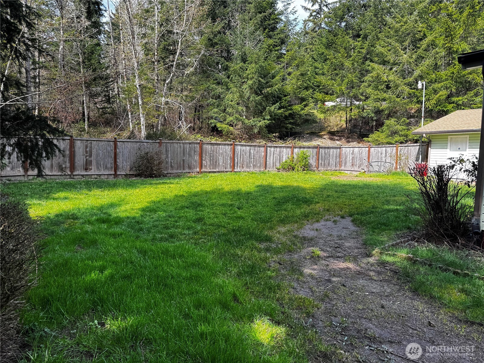 521 Northeast Larson Lake Road Belfair, WA 98528 - Photo 31 of 35