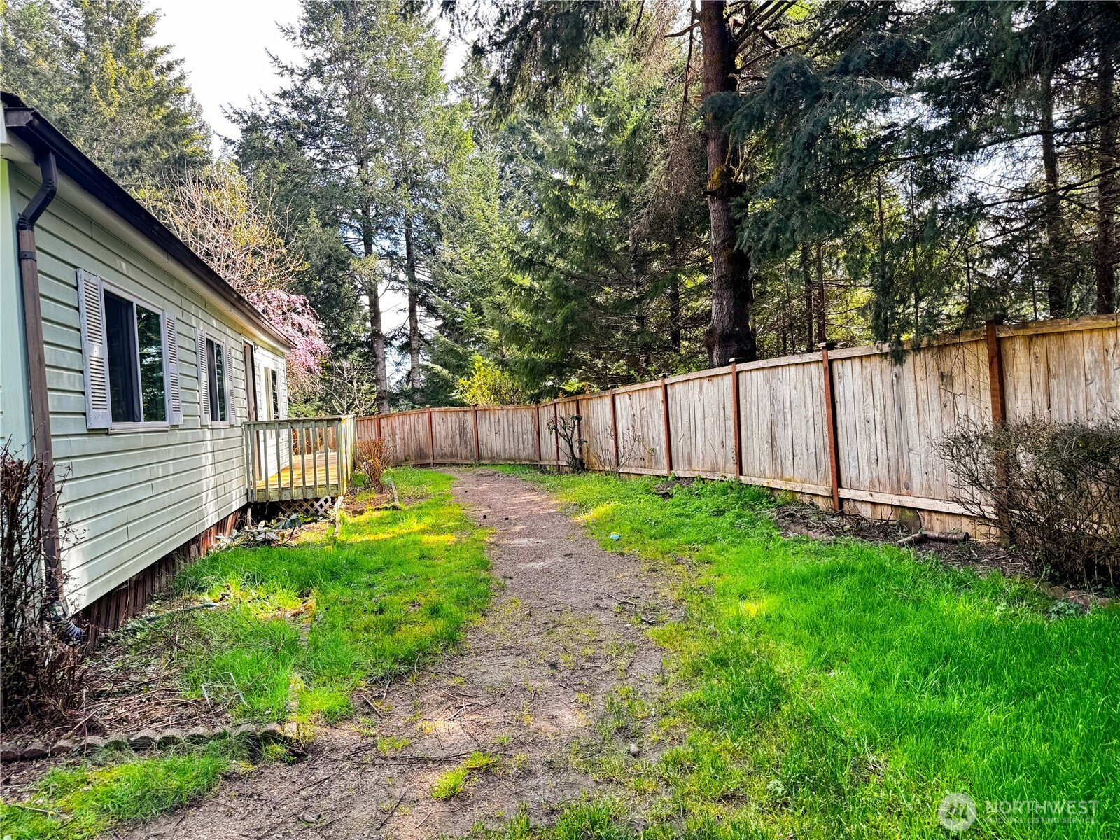 521 Northeast Larson Lake Road Belfair, WA 98528 - Photo 32 of 35