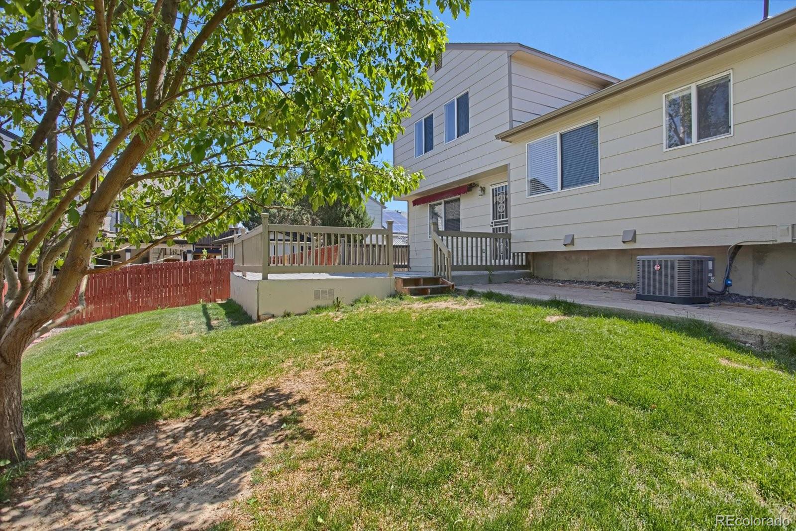 5189 Enid Way Denver, CO 80239 - Photo 17 of 18