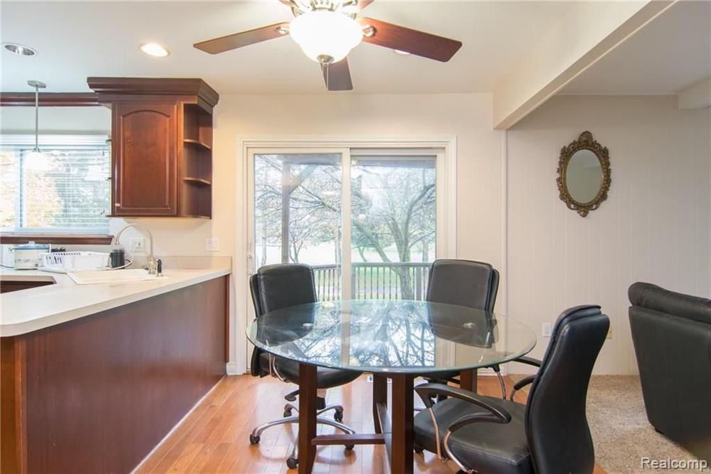 868 Lion Street Rochester Hills, MI 48307 - Photo 12 of 42