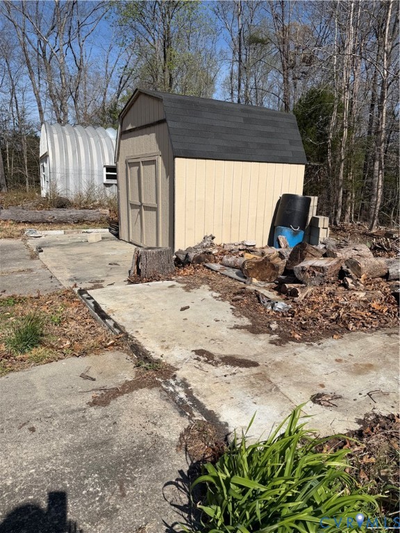 1719 Canterbury Road St. Stephens Church, VA 23148 - Photo 5 of 10 shed