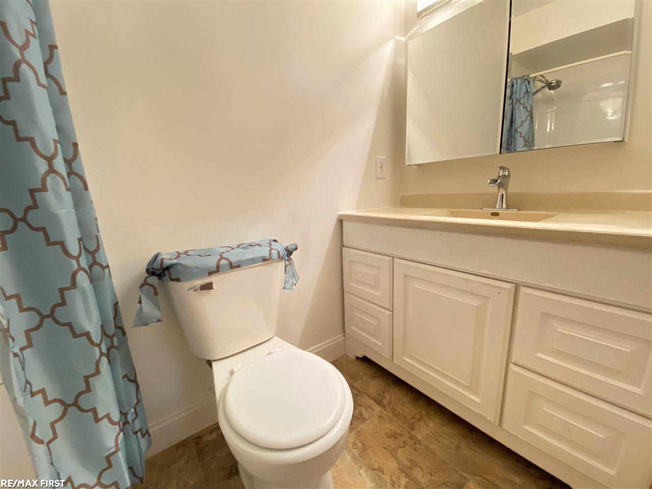 45950 Edgewater Street Chesterfield, MI 48047 - Photo 21 of 44