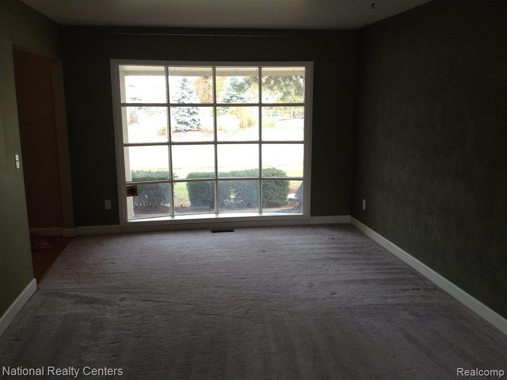 6763 Edgewood Road Canton, MI 48187 - Photo 14 of 20 photo 4.JPG