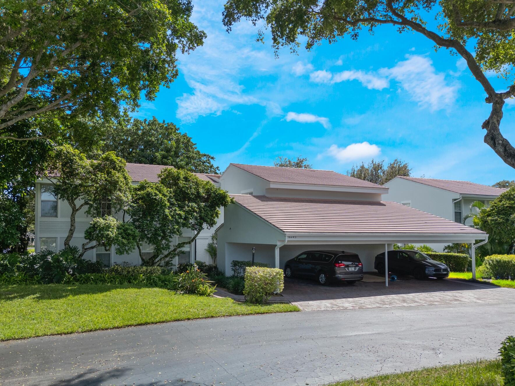6245 Old Court Road, Unit 102 Boca Raton, FL 33433 - Photo 1 of 39 Front