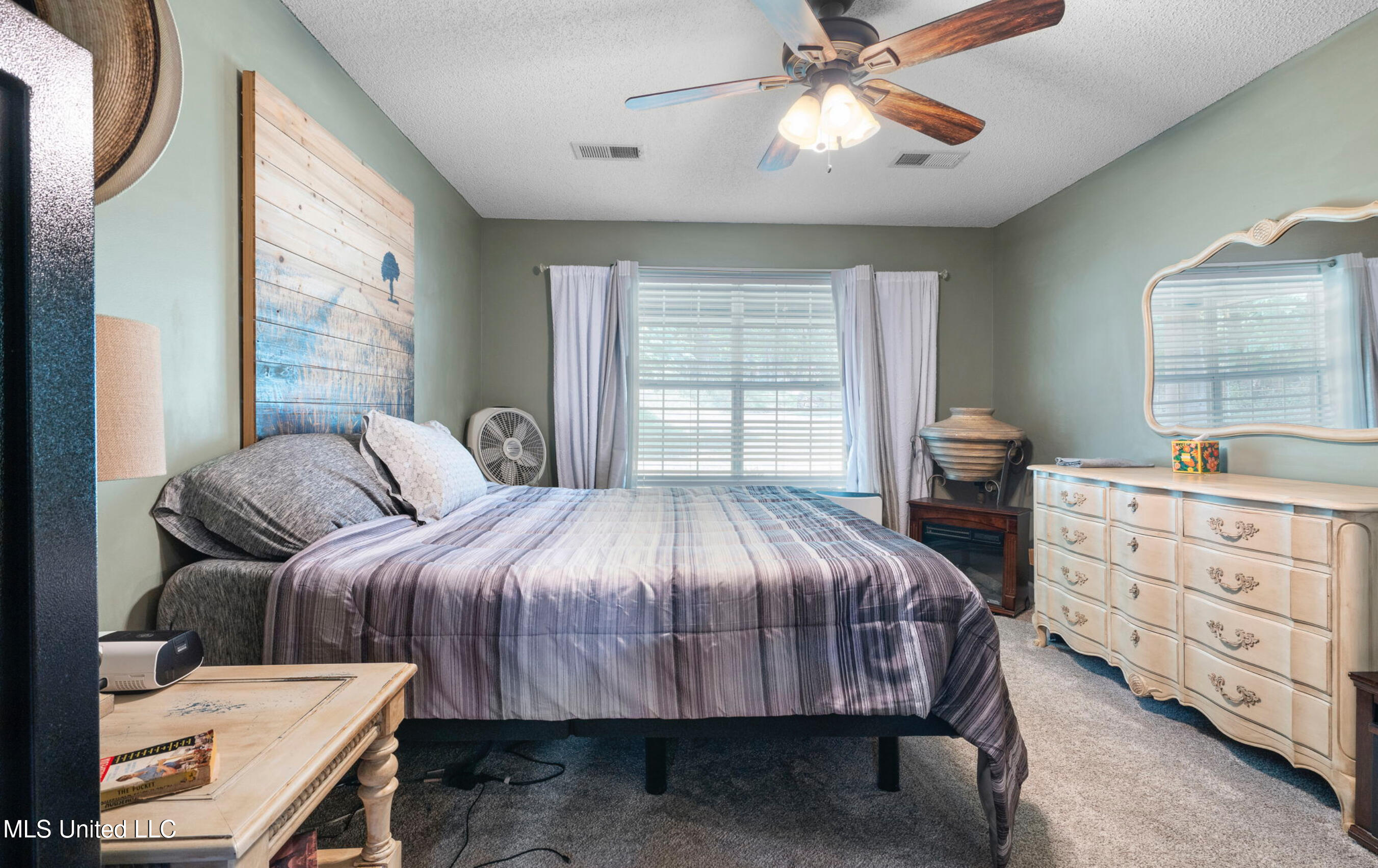 6193 Nesbit Road Lake Cormorant, MS 38641 - Photo 13 of 27 IMG_0503