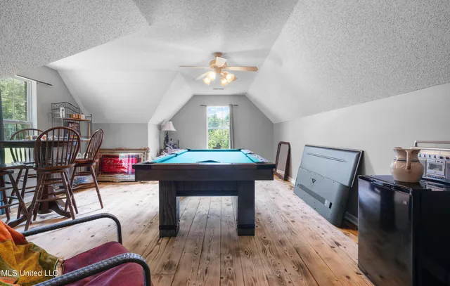 $395,000 | 6193 Nesbit Road, Lake Cormorant, MS 38641