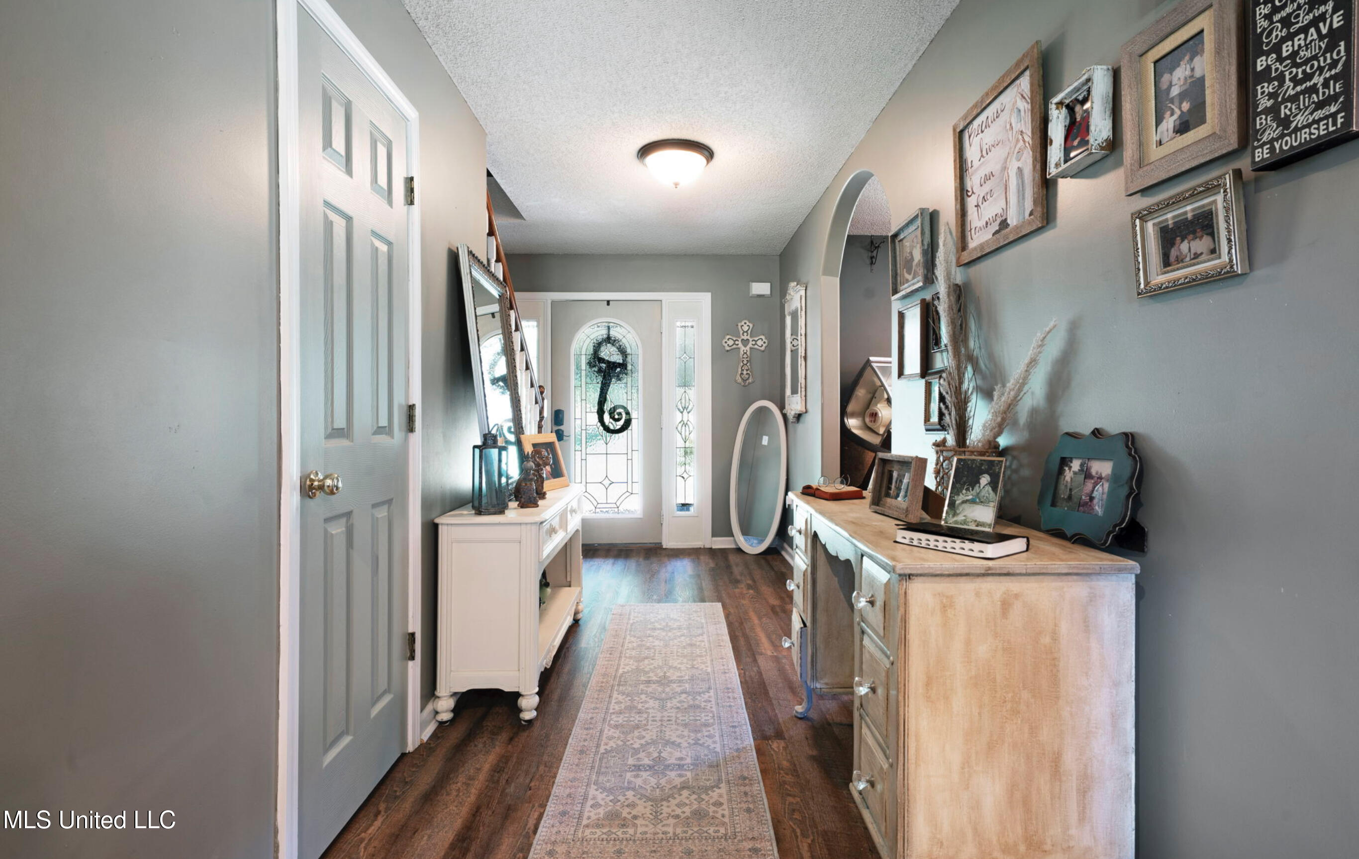 6193 Nesbit Road Lake Cormorant, MS 38641 - Photo 5 of 27 IMG_0495