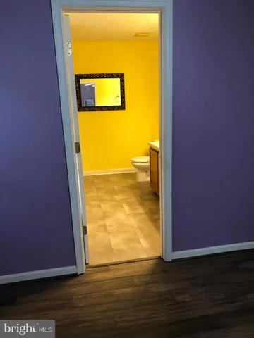 a view of an outdoor space and window