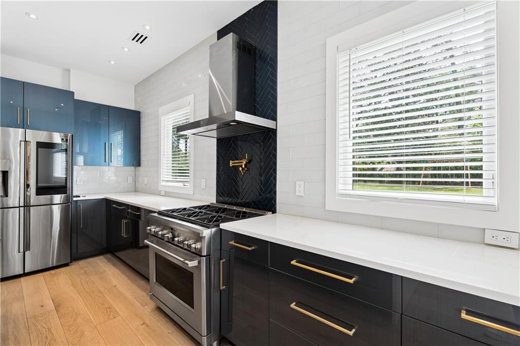 4130 Lower Roswell Road Marietta, GA 30067 - Photo 5 of 37