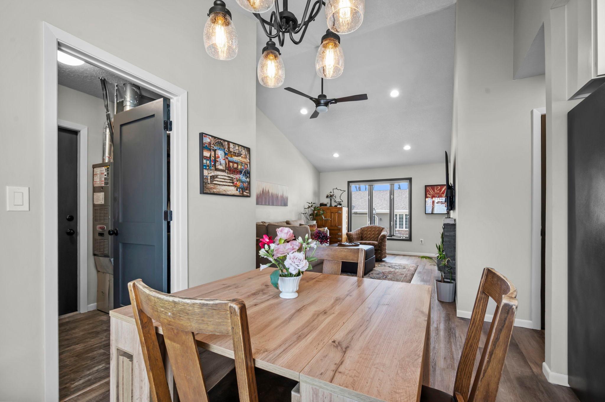 1024 Fox Run Road Waconia, MN 55387 - Photo 14 of 45