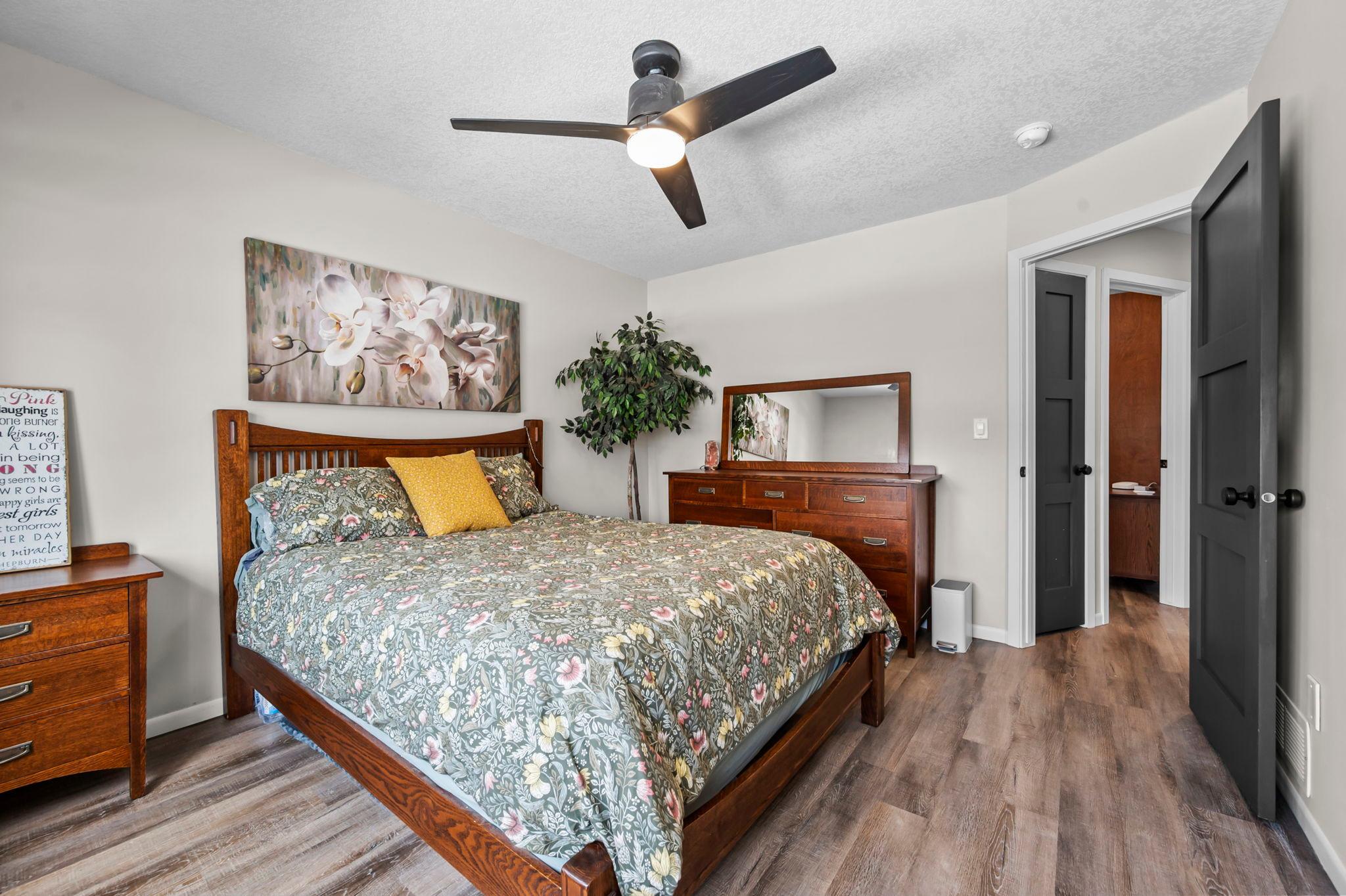 1024 Fox Run Road Waconia, MN 55387 - Photo 23 of 45