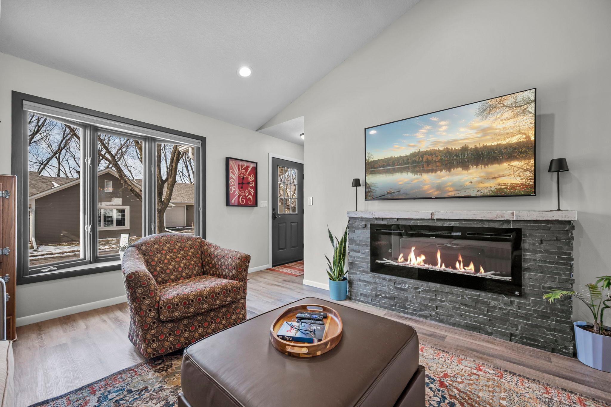 1024 Fox Run Road Waconia, MN 55387 - Photo 9 of 45