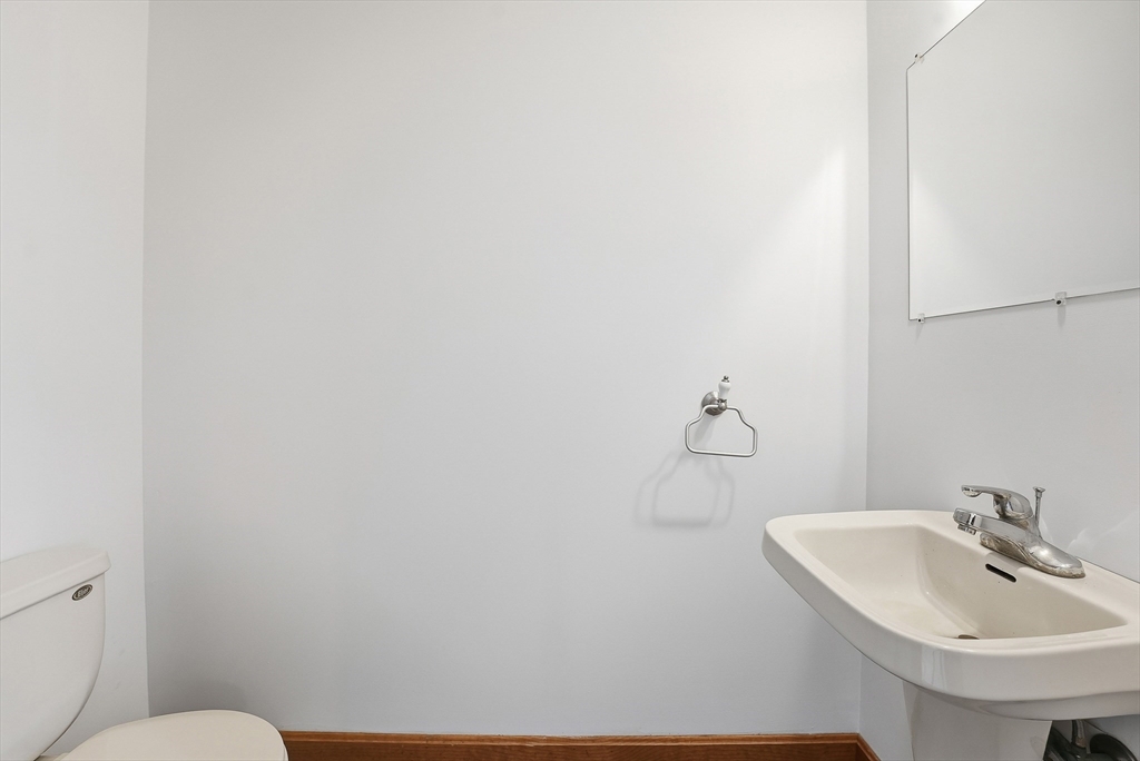 257 Boston Road Palmer, MA 01069 - Photo 20 of 41