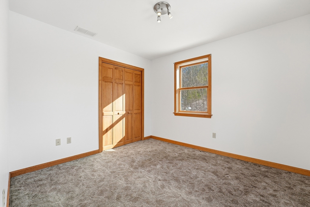 257 Boston Road Palmer, MA 01069 - Photo 31 of 41