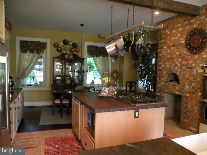 3 Clayborne Road Reading, PA 19606 - Photo 13 of 22 Kitchen