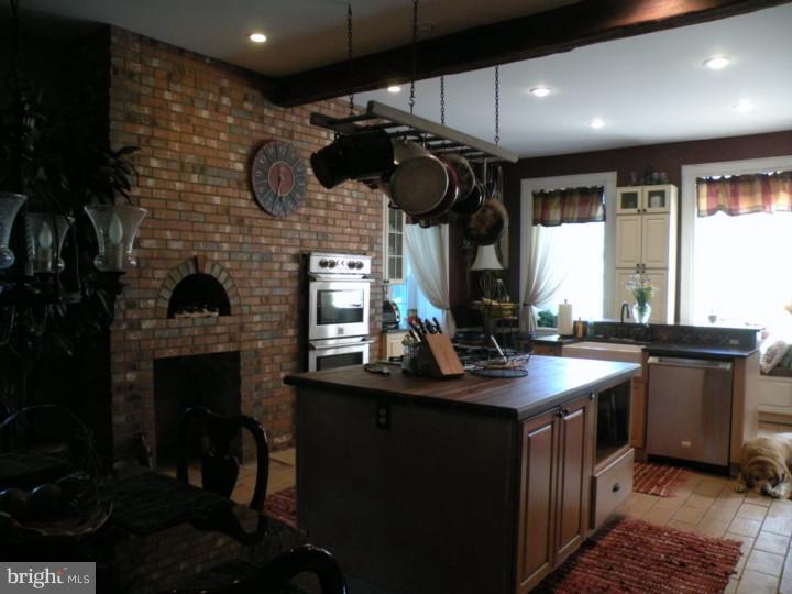 3 Clayborne Road Reading, PA 19606 - Photo 14 of 22 Kitchen